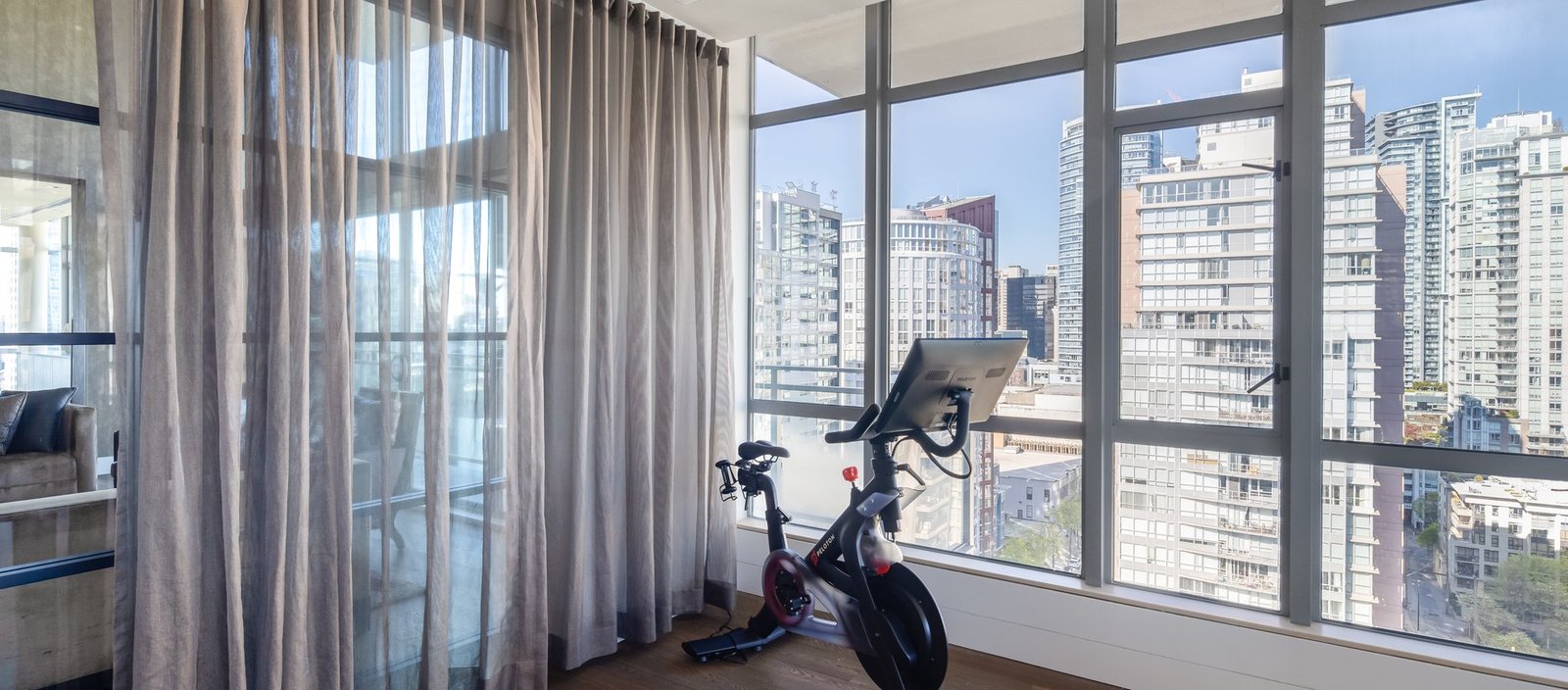 Level Vancouver Yaletown - Seymour — wellness