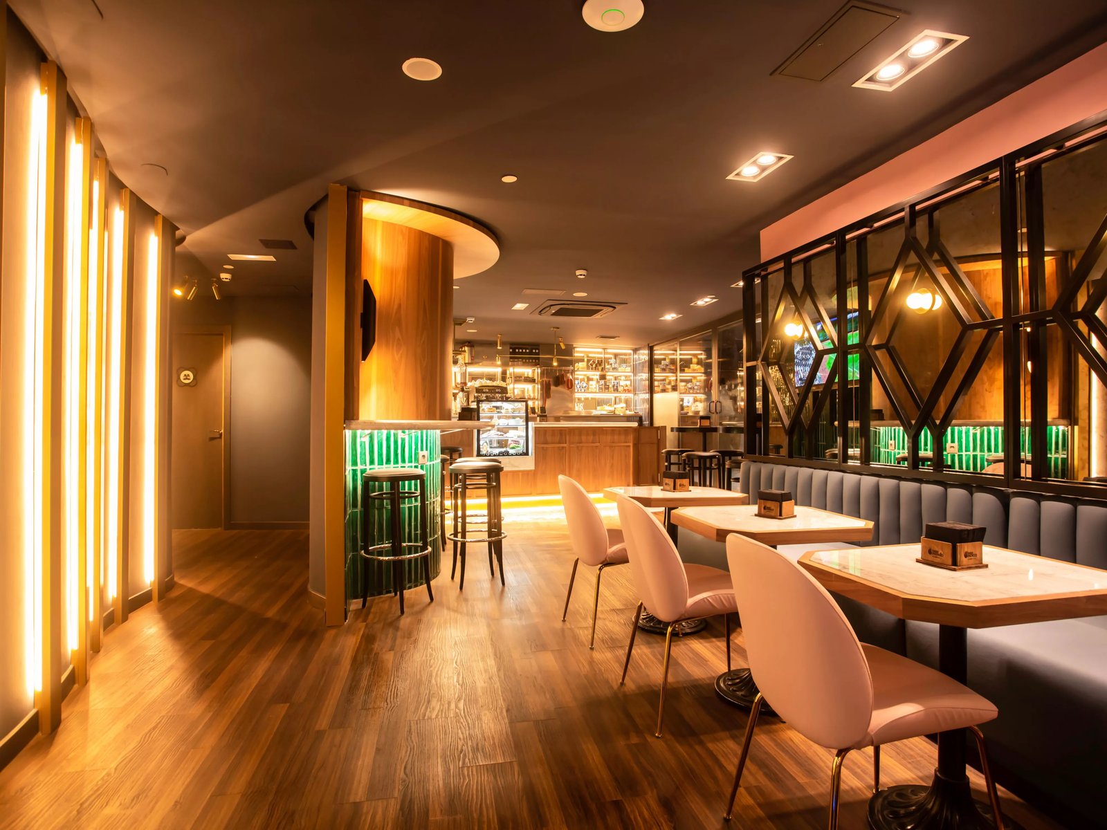 Hotel Indigo Madrid - Gran Via, an IHG Hotel, at the table