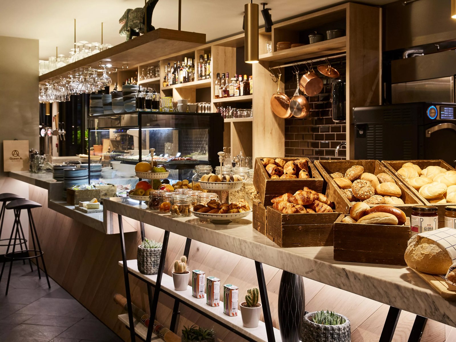 Hotel Indigo Antwerp - City Centre, an IHG Hotel, be twisted brasserie