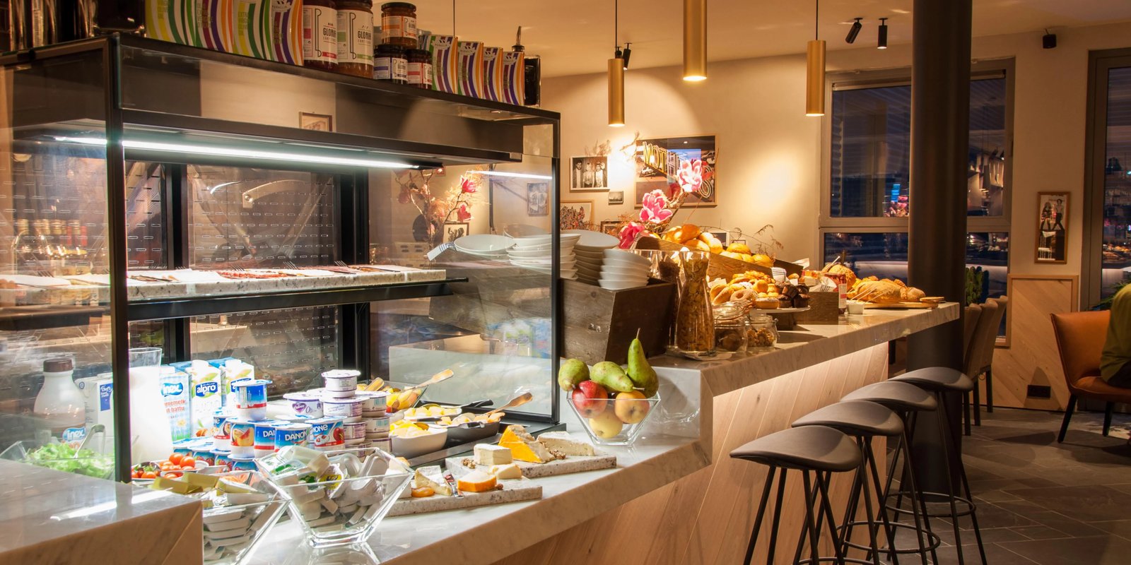 Hotel Indigo Antwerp - City Centre, an IHG Hotel, be twisted brasserie