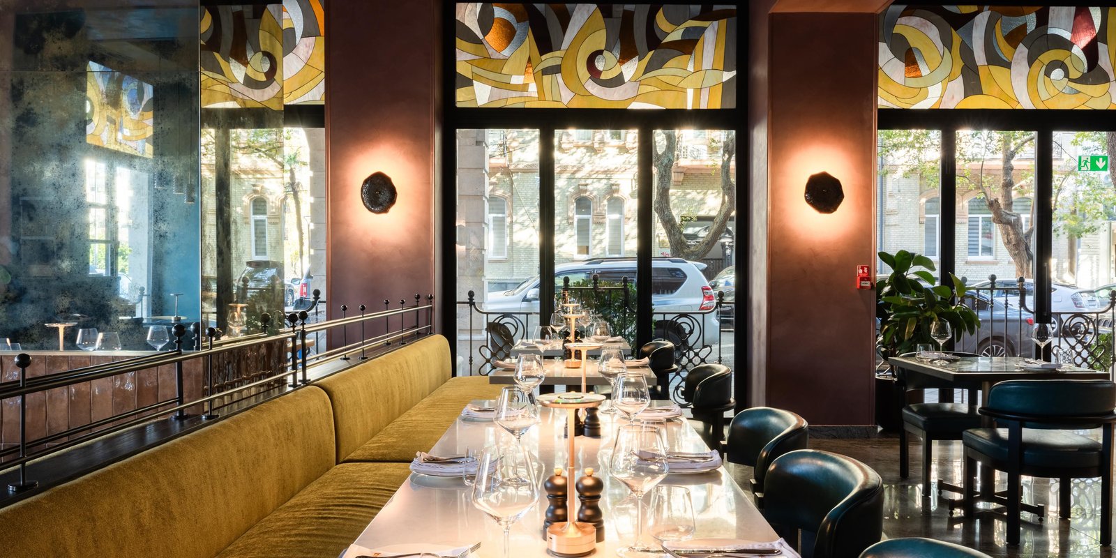 Hotel Indigo Batumi - Old Town by IHG, brasserie 1900