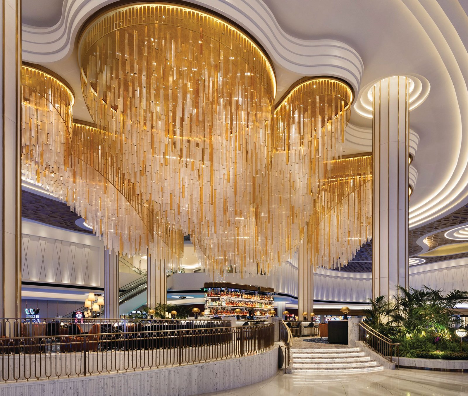 Fontainebleau Las Vegas — eat & drink