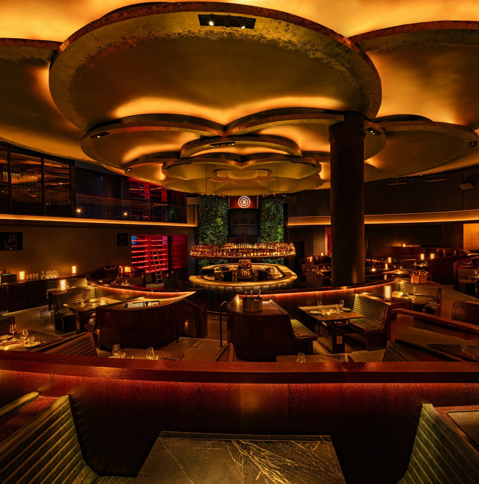 Fontainebleau Las Vegas — eat & drink
