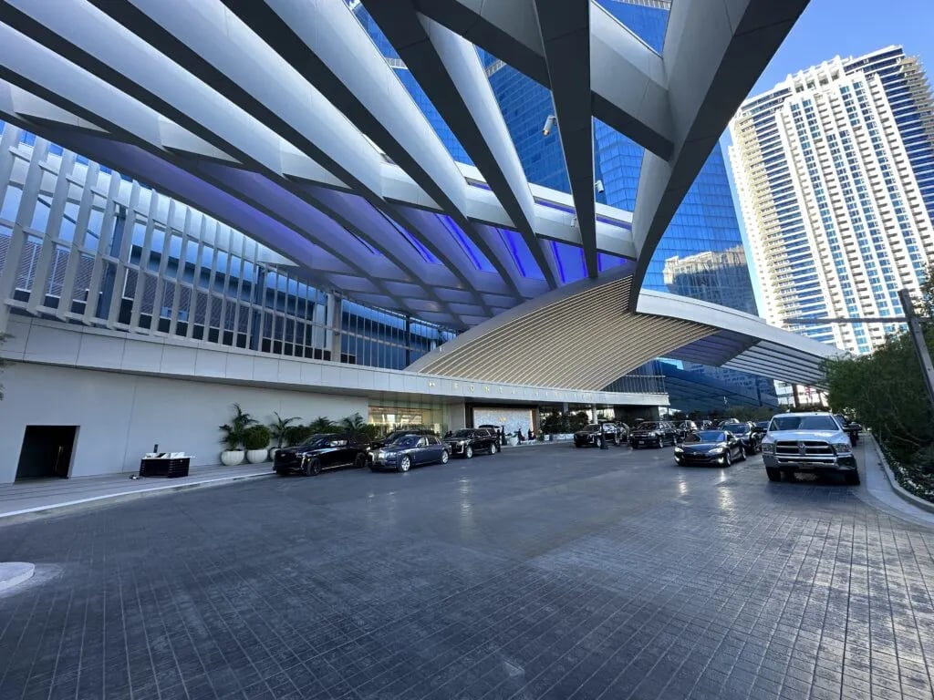 Fontainebleau Las Vegas — backstory