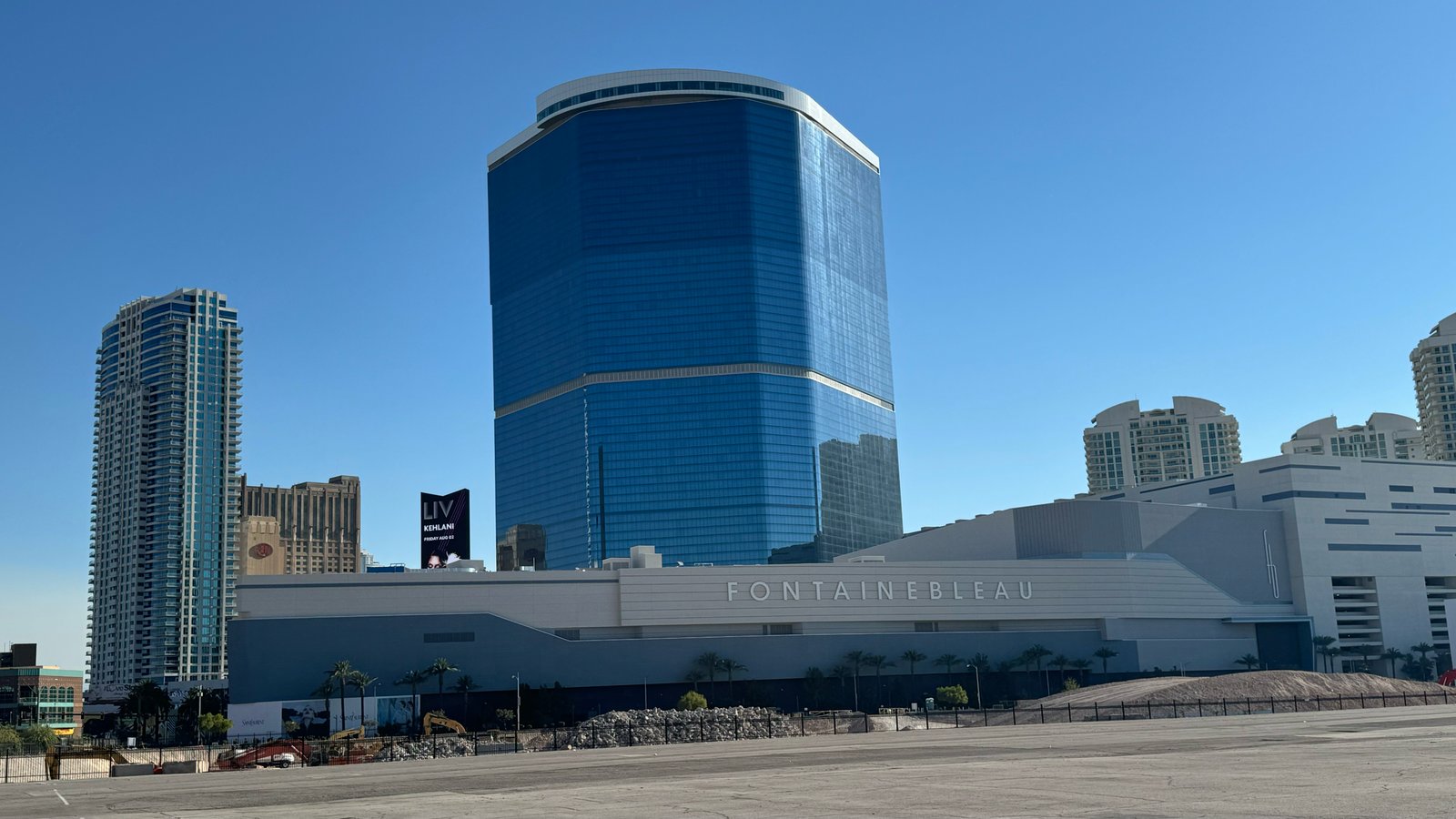 Fontainebleau Las Vegas — backstory