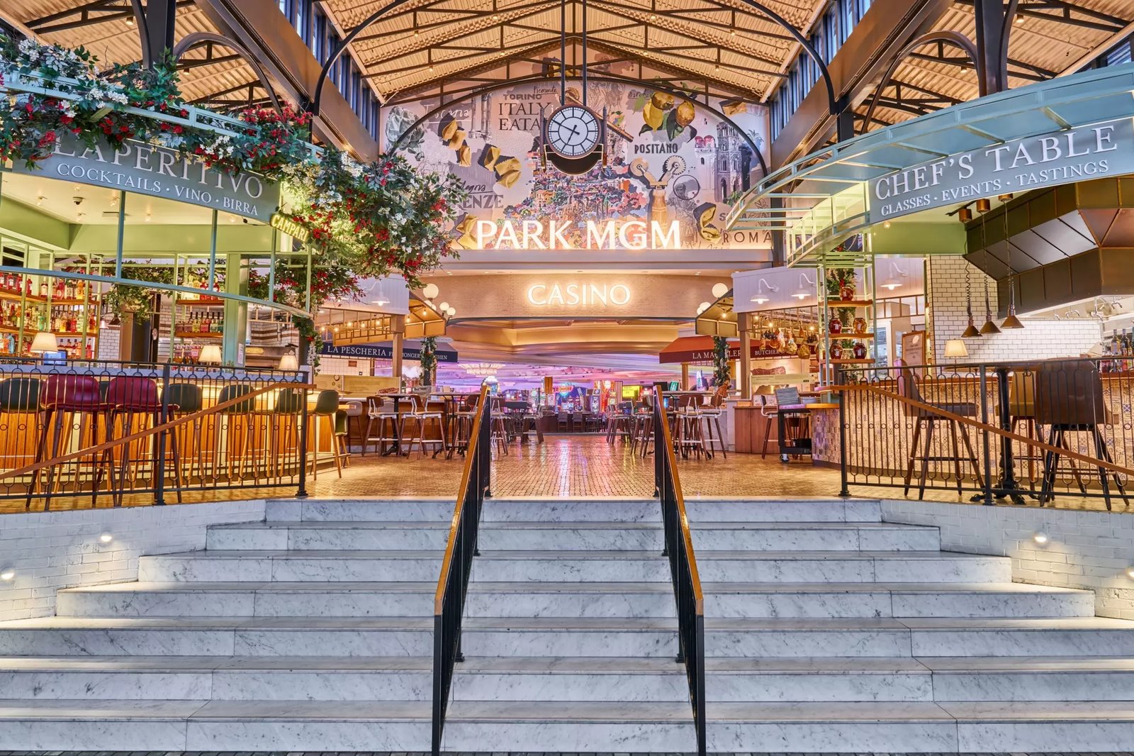 Park MGM Hotel — eat & drink