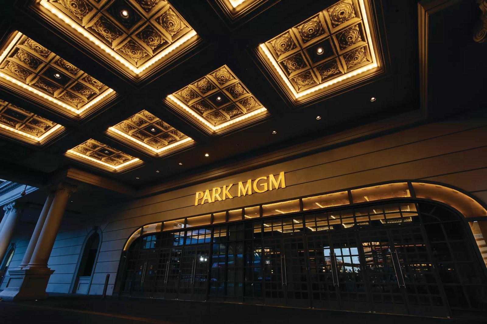 Park MGM Hotel — vibe