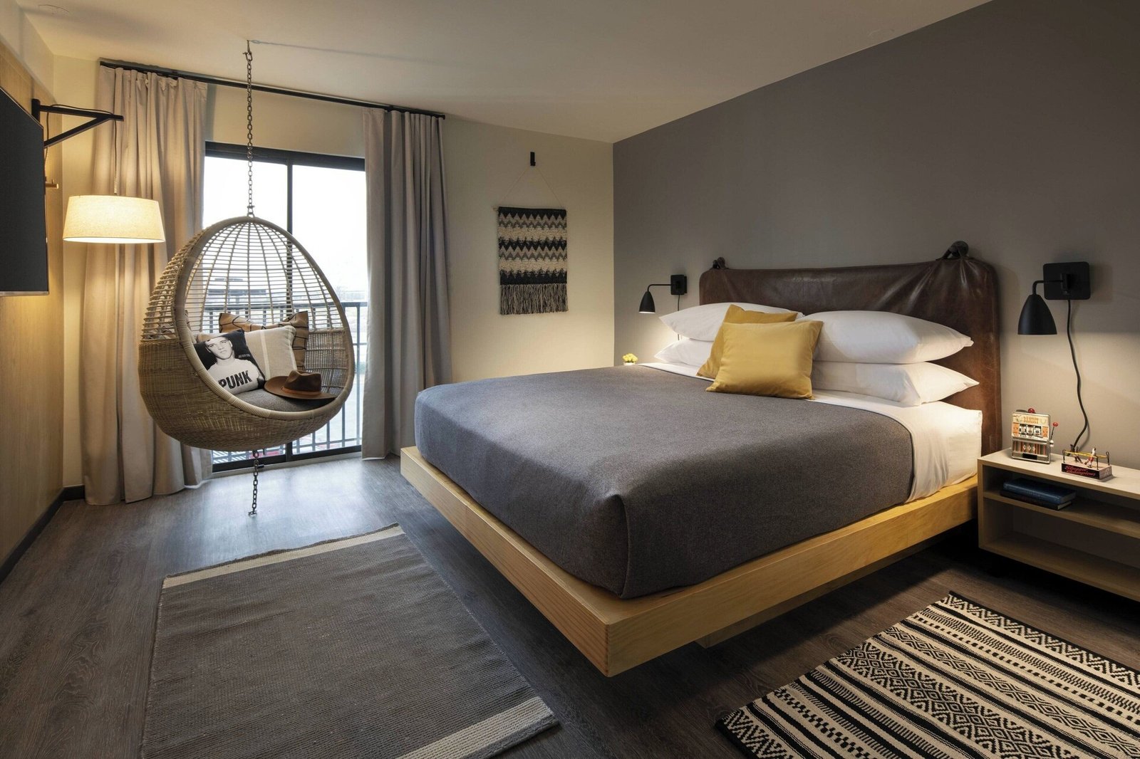 Moxy Memphis Downtown, rooms