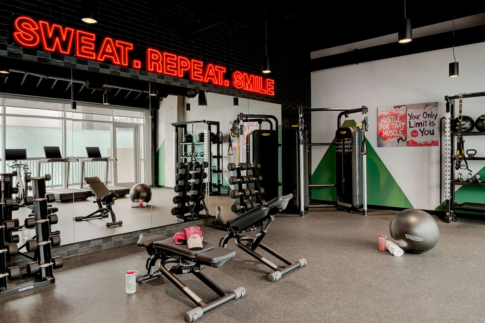 Moxy Charlotte Downtown, the gym