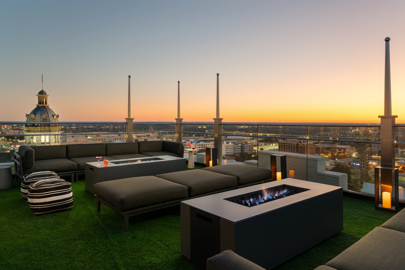 Moxy Columbia Downtown