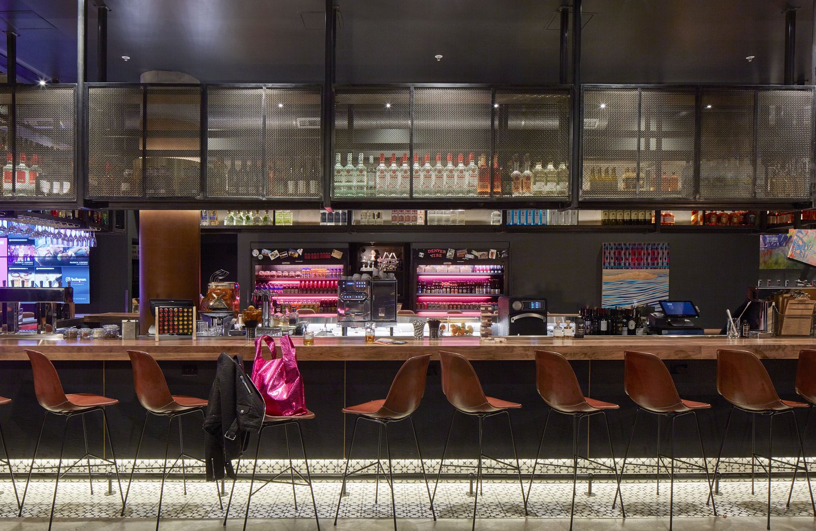 Moxy Denver Cherry Creek