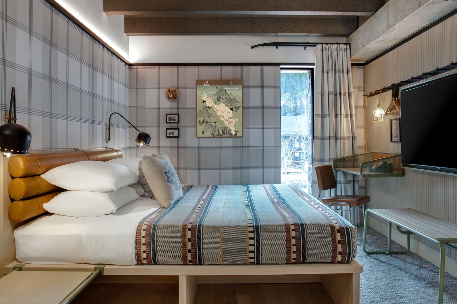 Moxy Banff, rooms