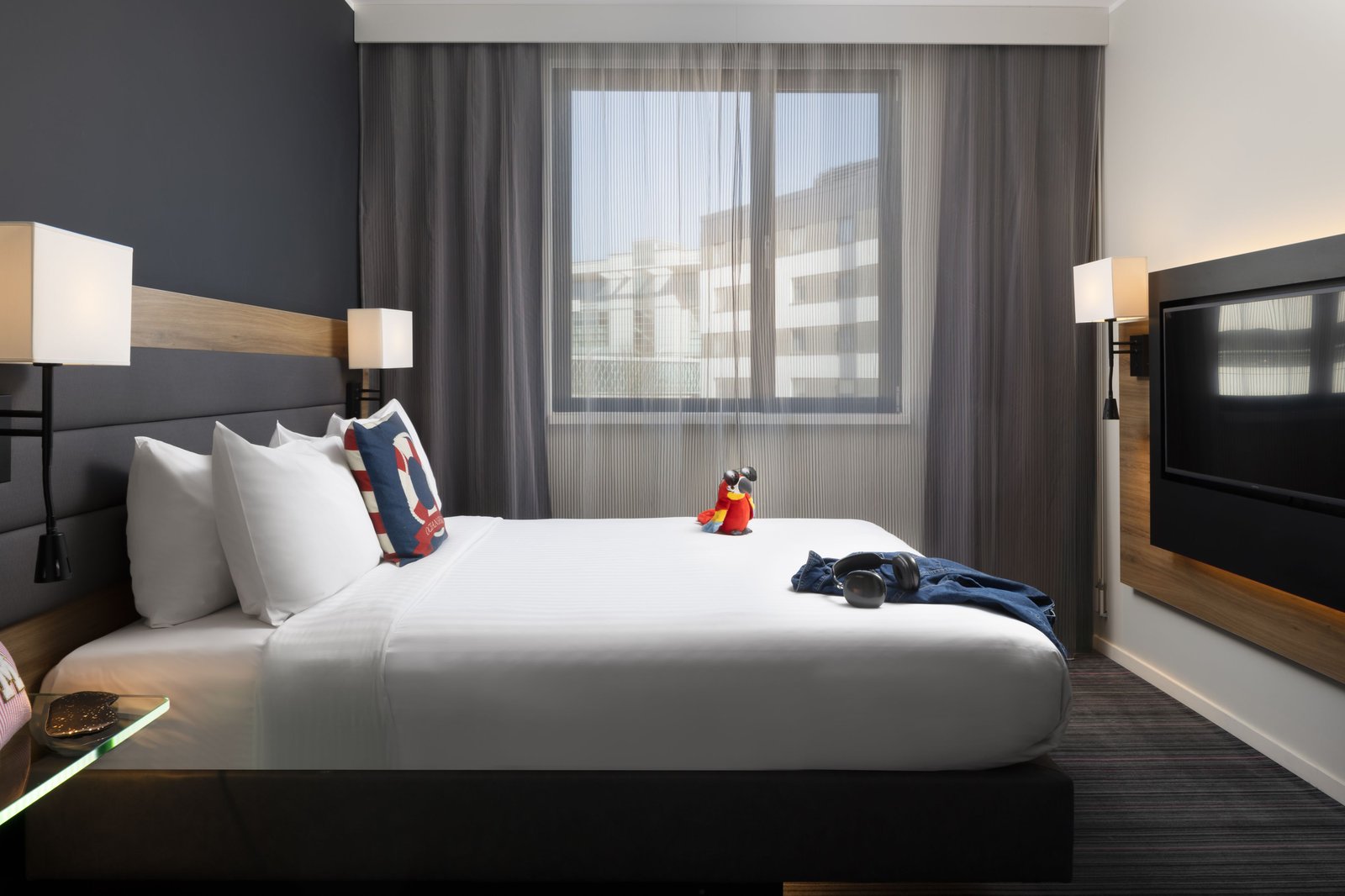 Moxy Southampton, rooms