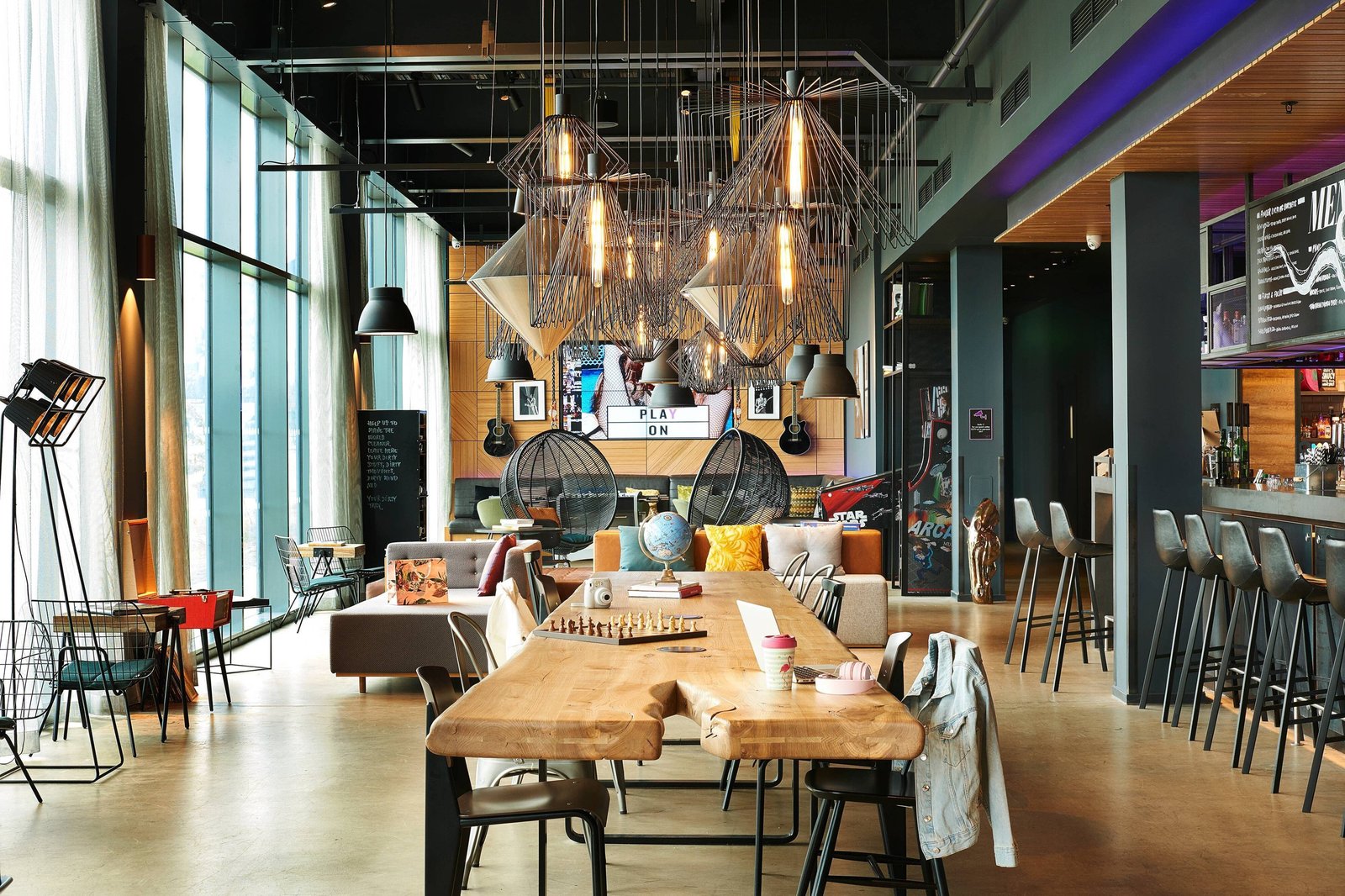 Moxy Edinburgh Airport