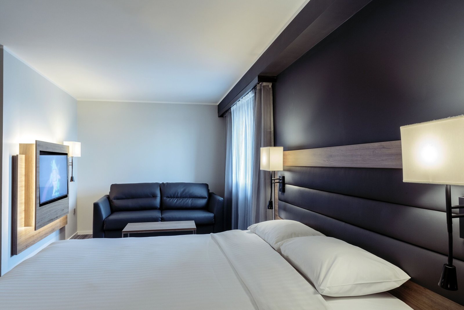 Moxy Edinburgh Airport, rooms