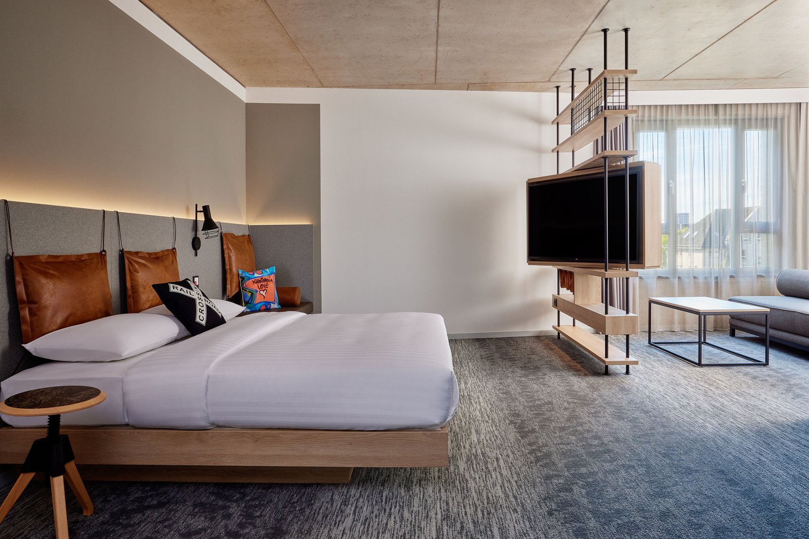 Moxy Cologne Muelheim, rooms