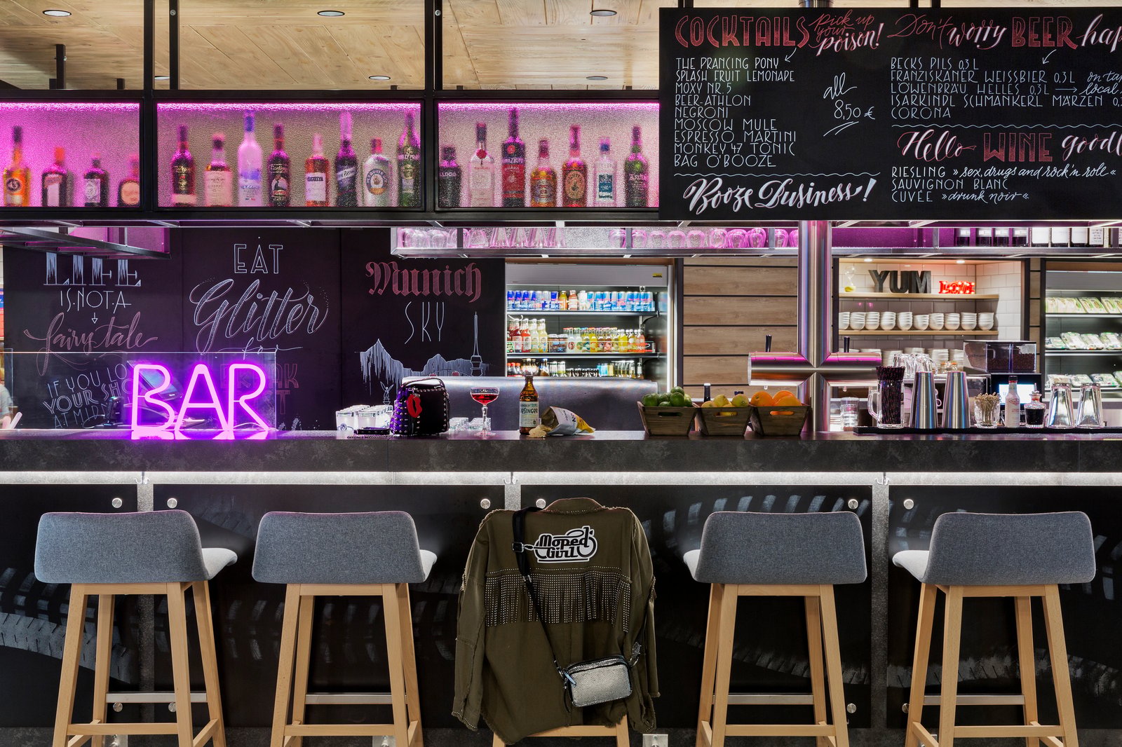 Moxy Munich Ostbahnhof, at the table