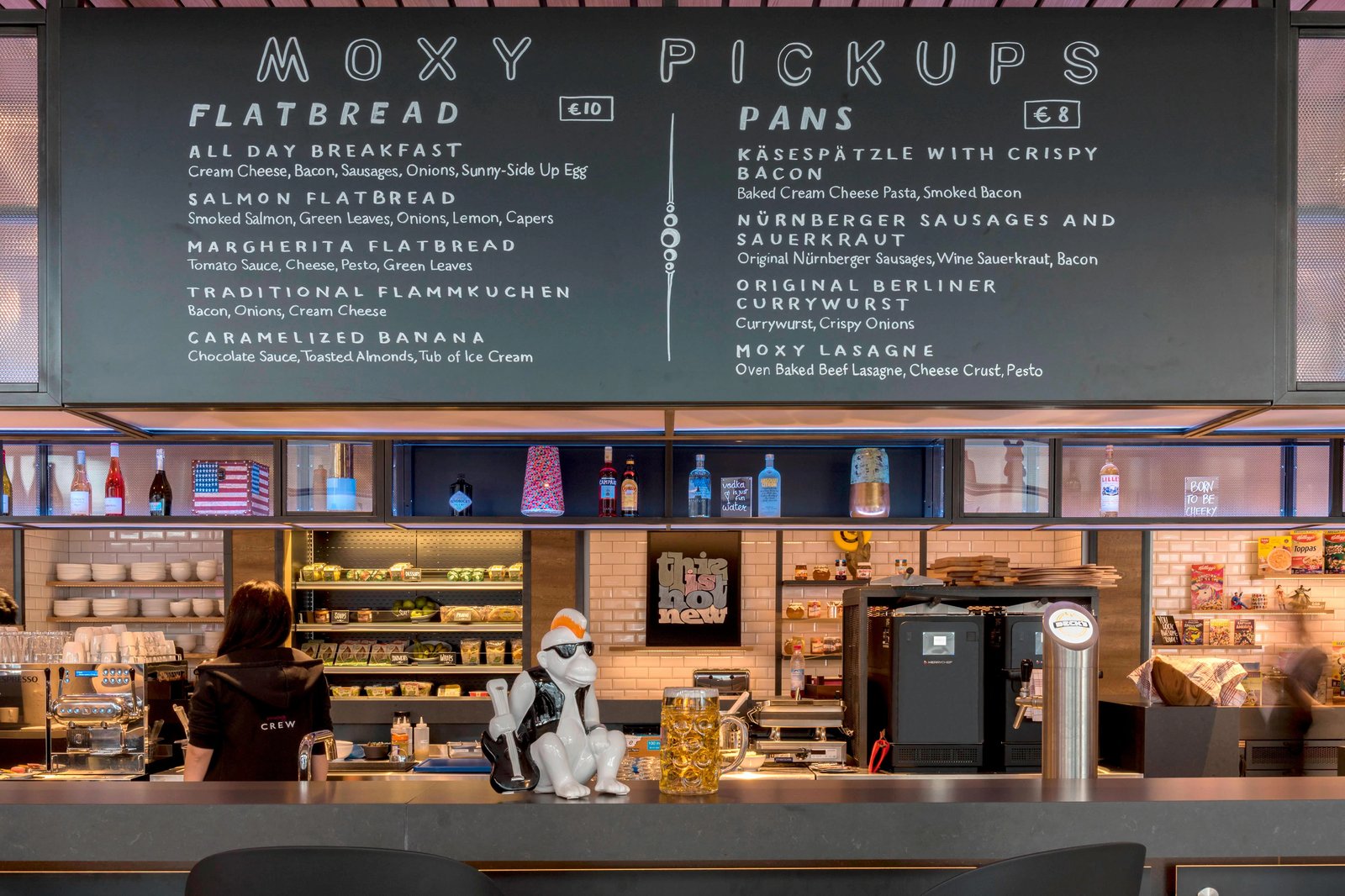 Moxy Munich Messe, moxy bar
