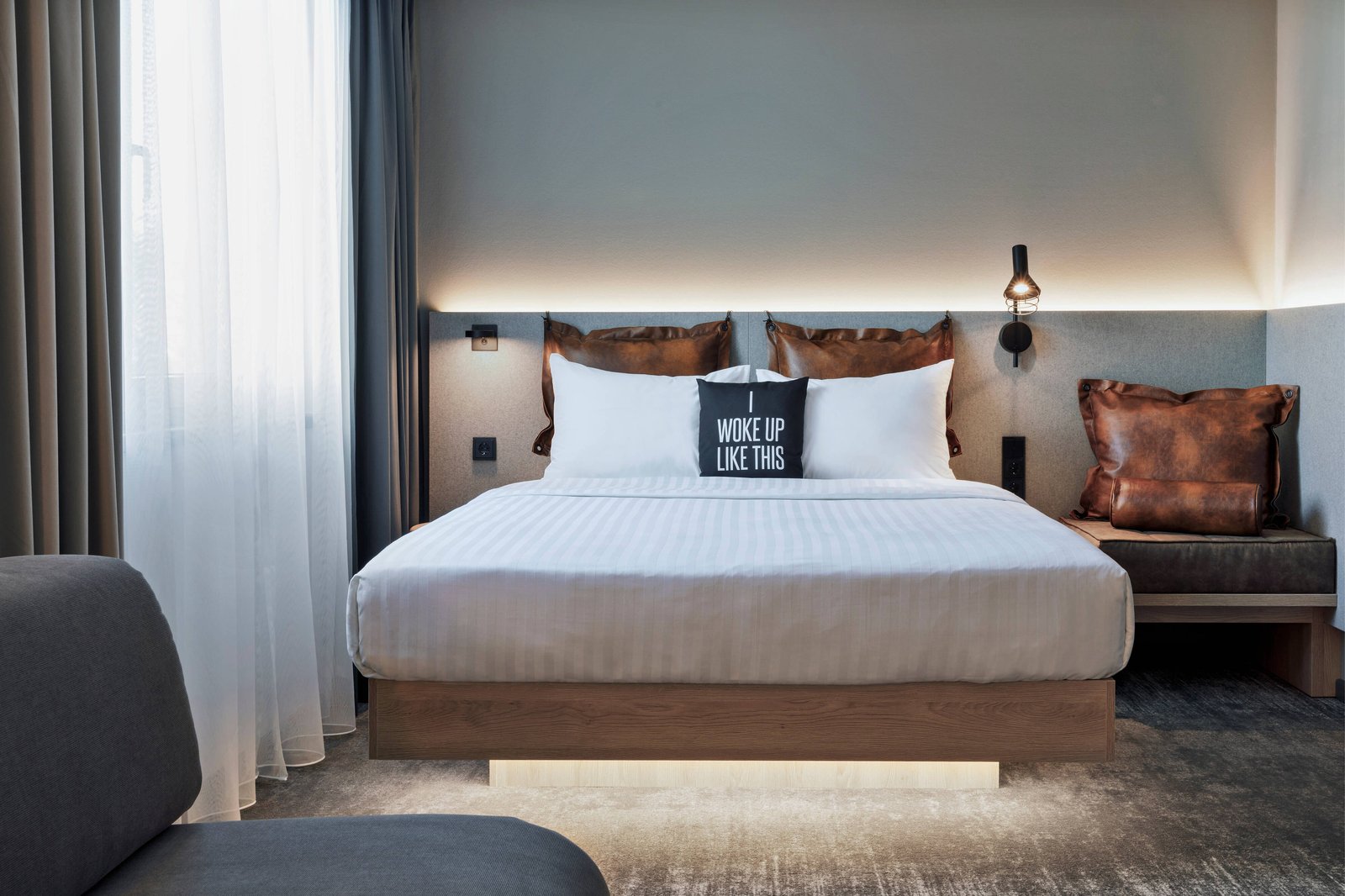 Moxy Hamburg City, rooms