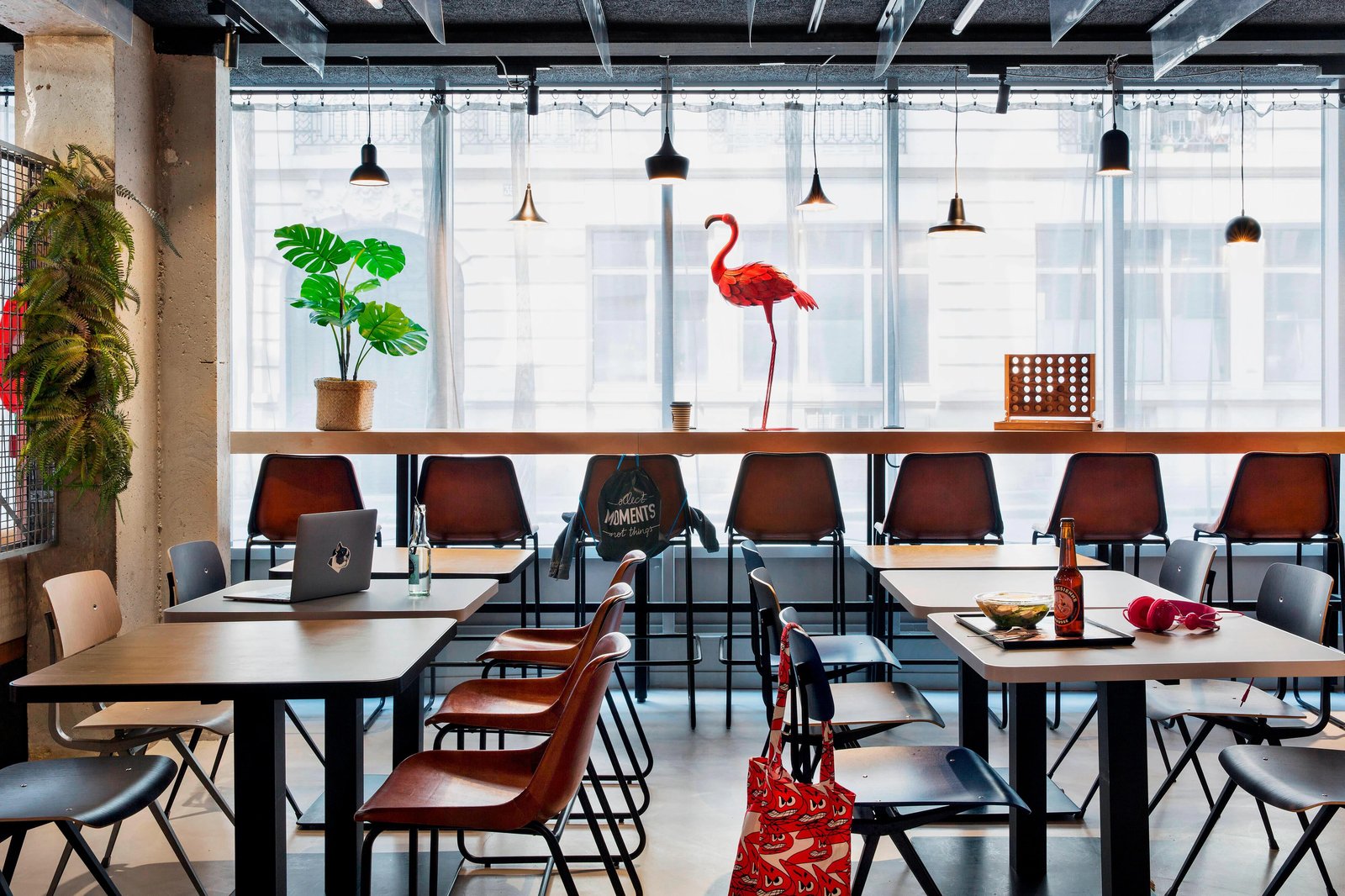 Moxy Paris Bastille, at the table