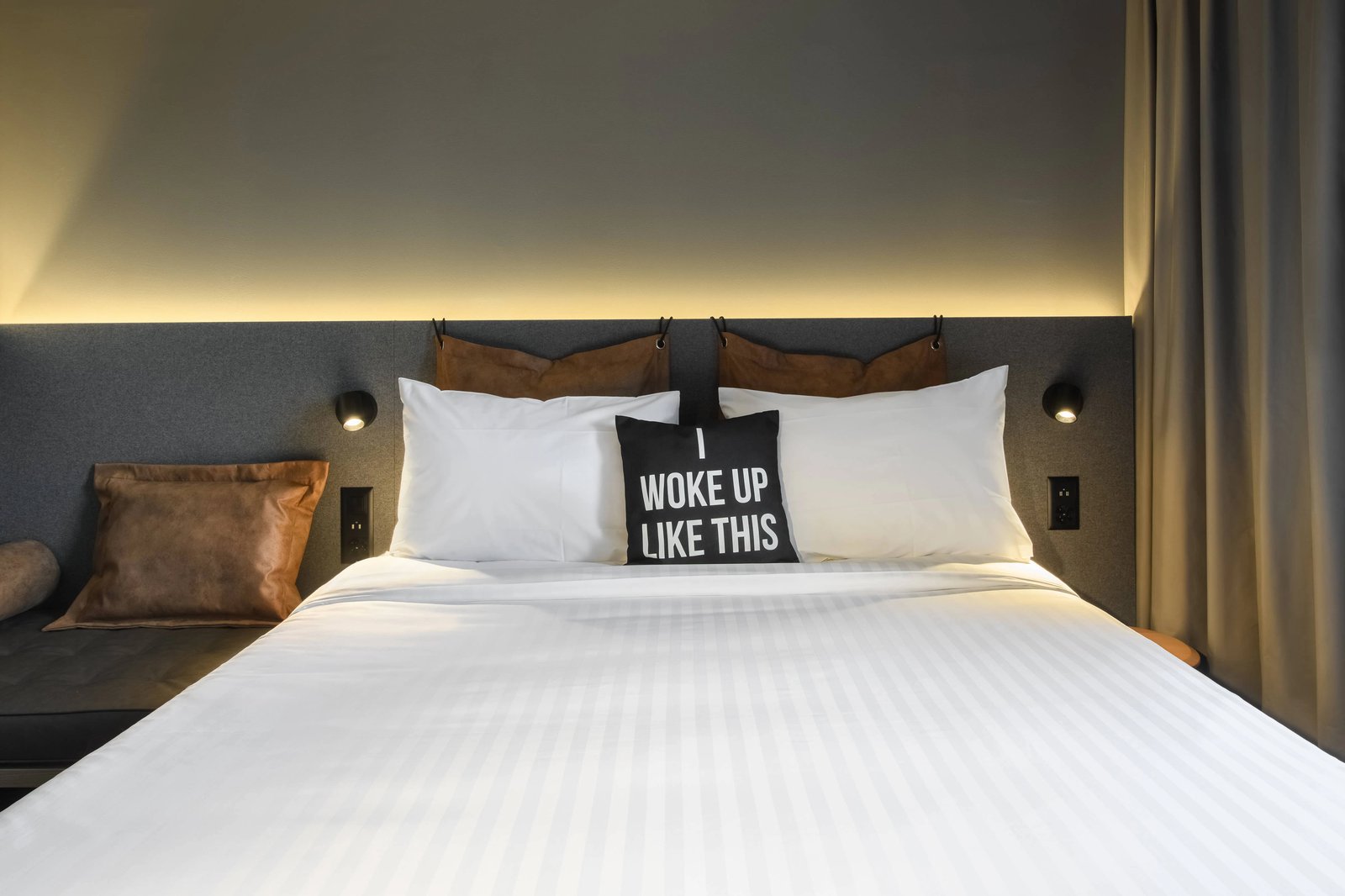 Moxy Sion, rooms