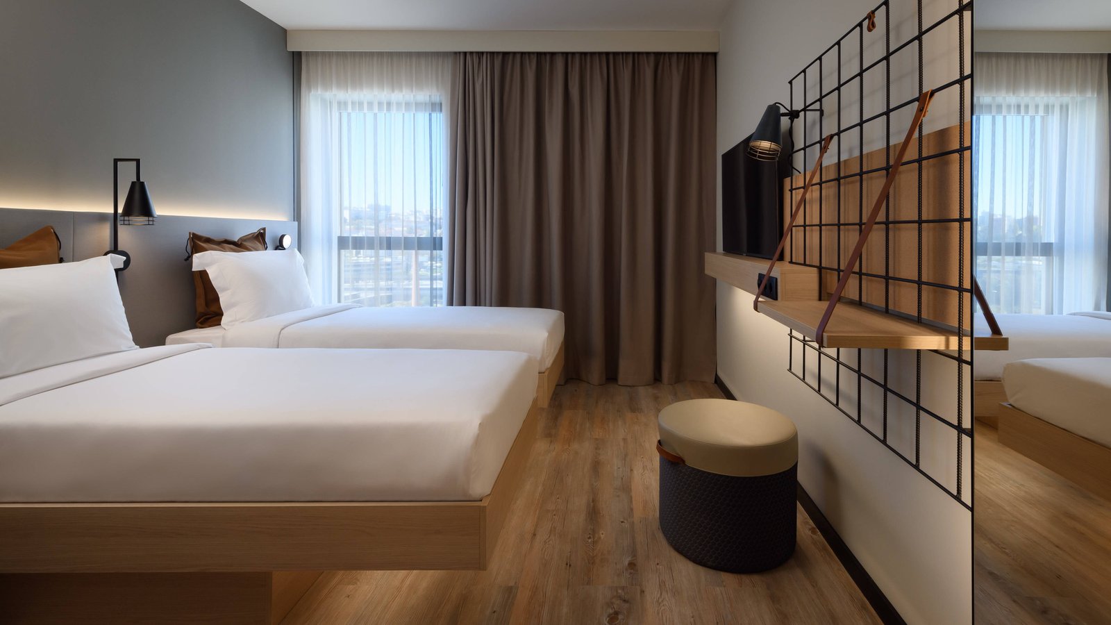 Moxy Lisboa Oriente, rooms