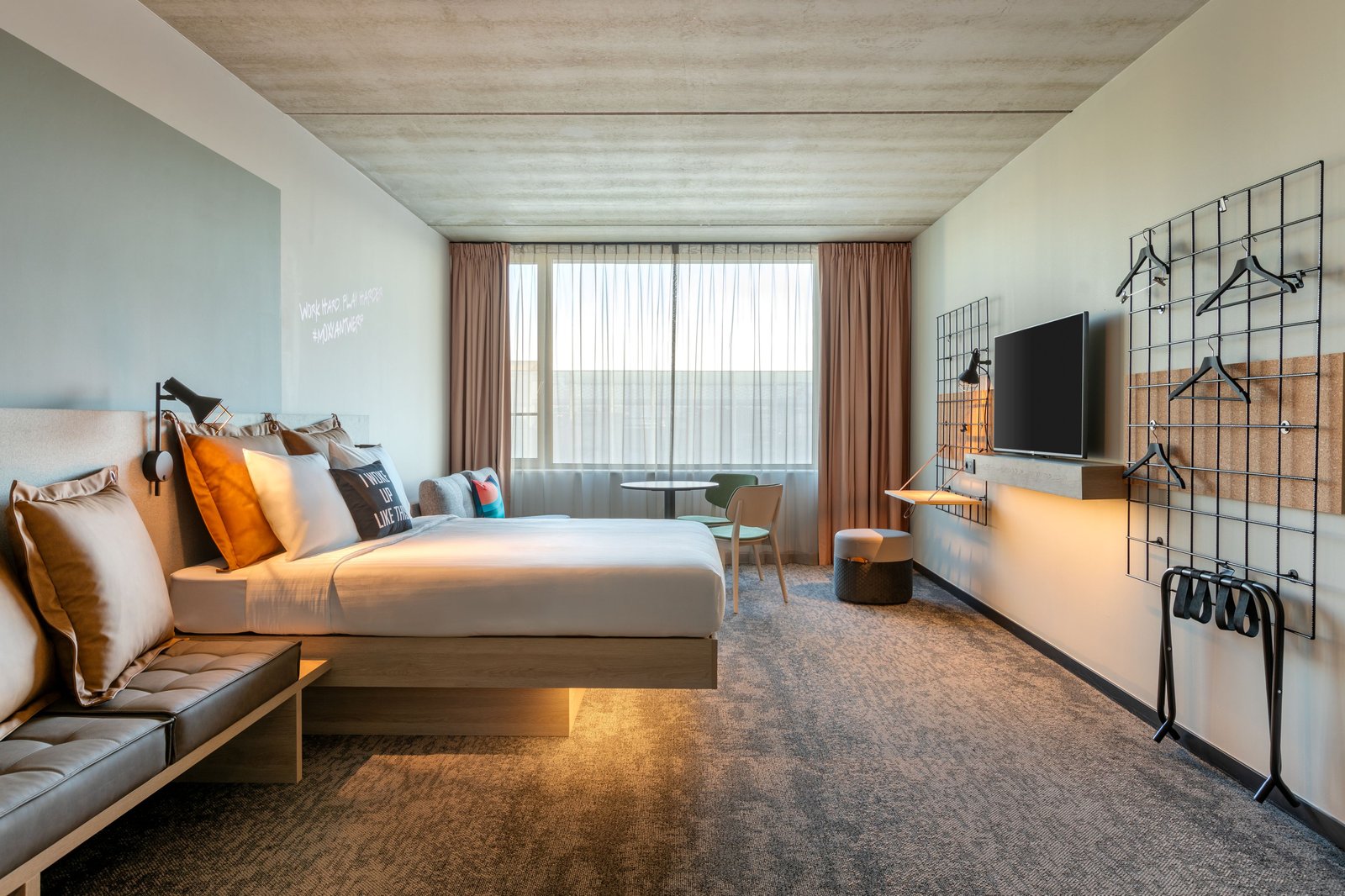 Moxy Antwerp, rooms