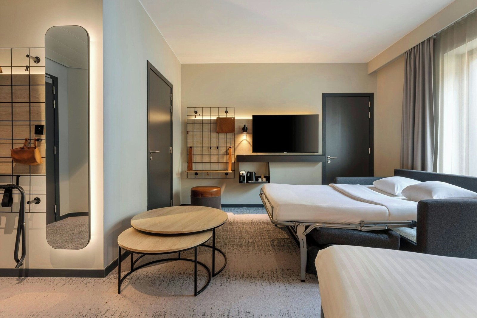 Moxy Brussels City Center