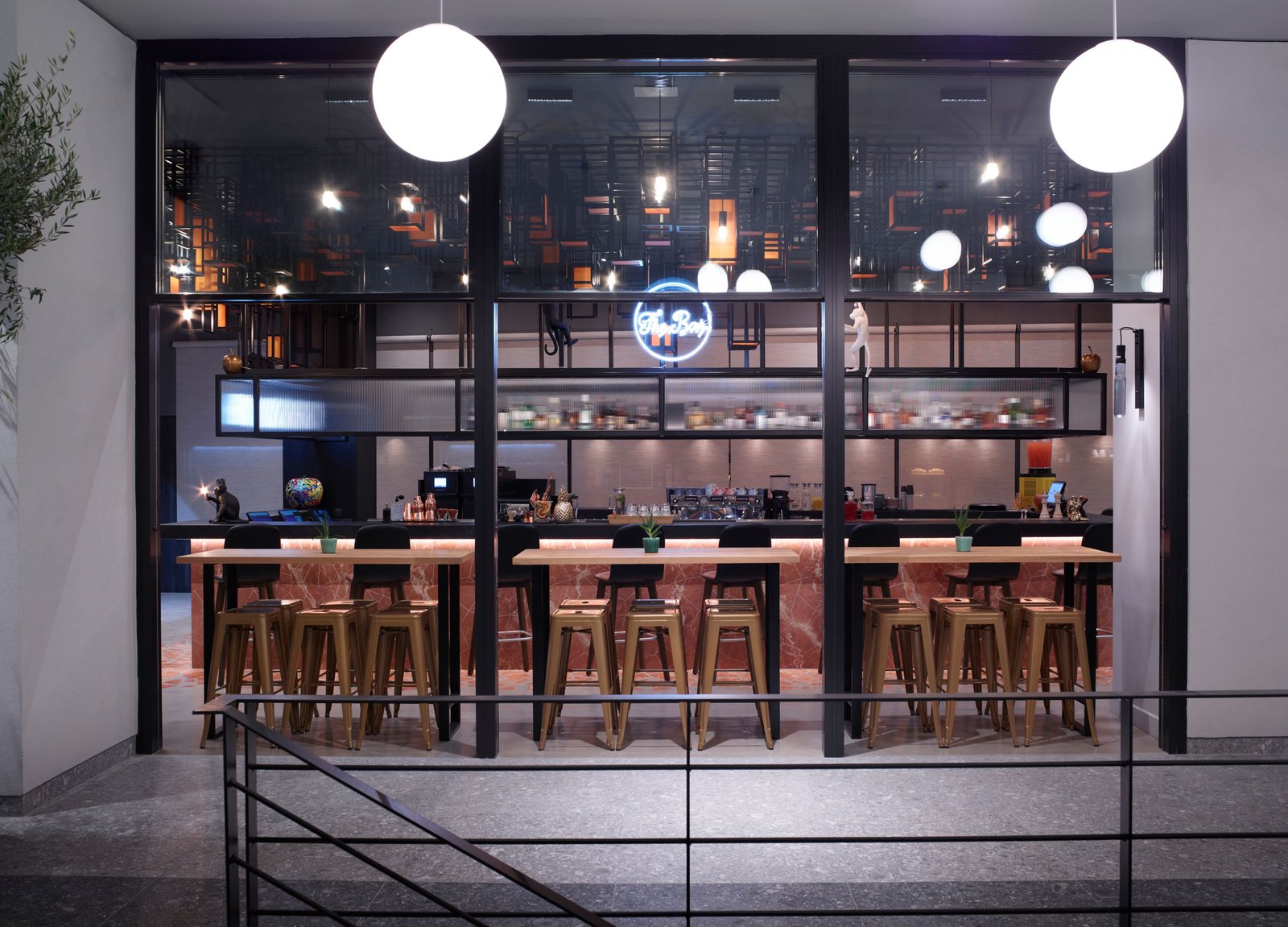 Moxy Athens City, moxy bar