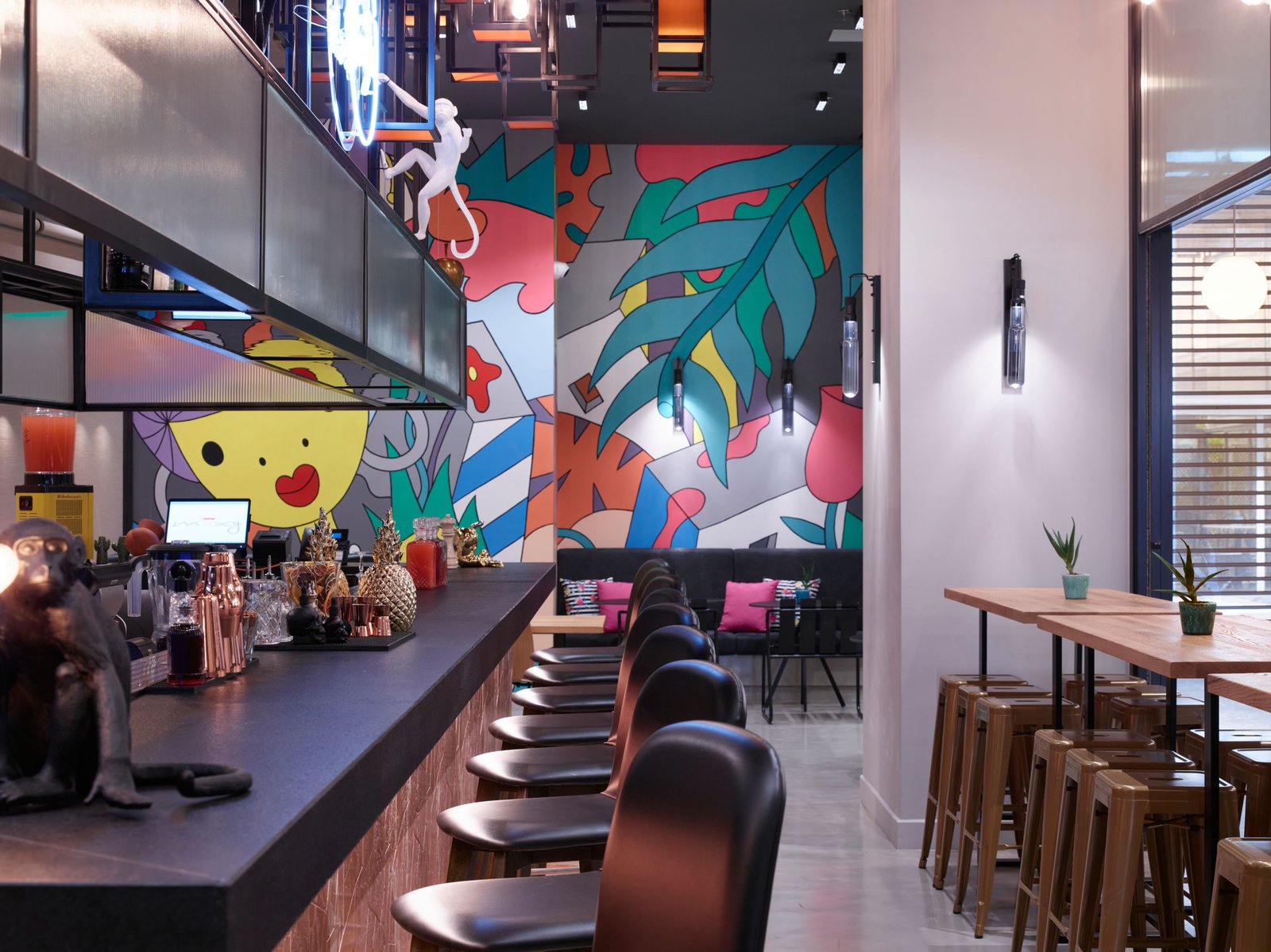 Moxy Athens City, moxy bar