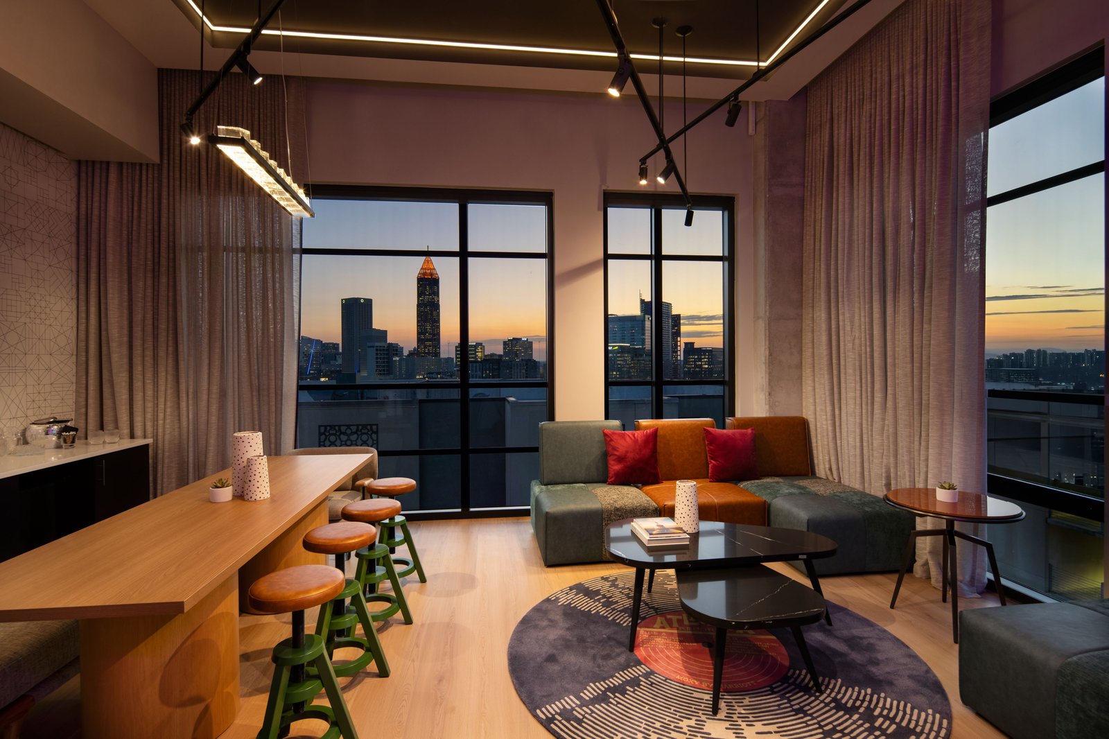 Moxy Atlanta Downtown, rooms