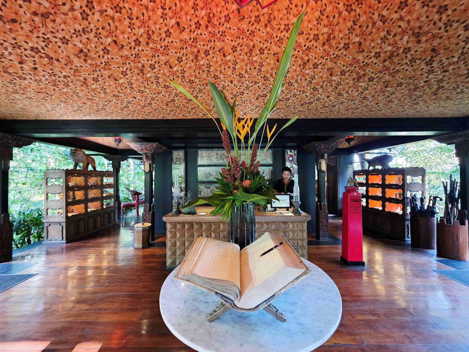 Capella Ubud — vibe