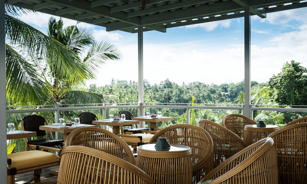 Bisma Eight Hotel, at the table