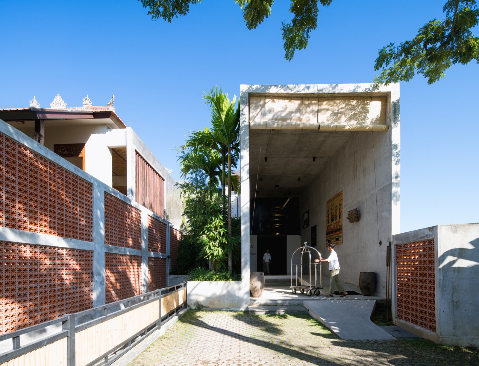 Bisma Eight Hotel — backstory