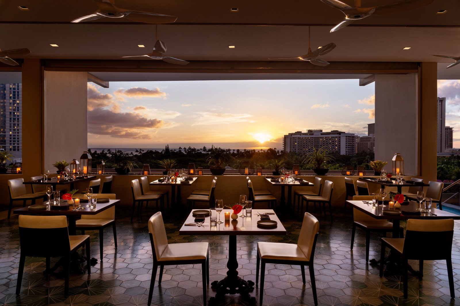 The Ritz-Carlton Residences, Waikiki Beach