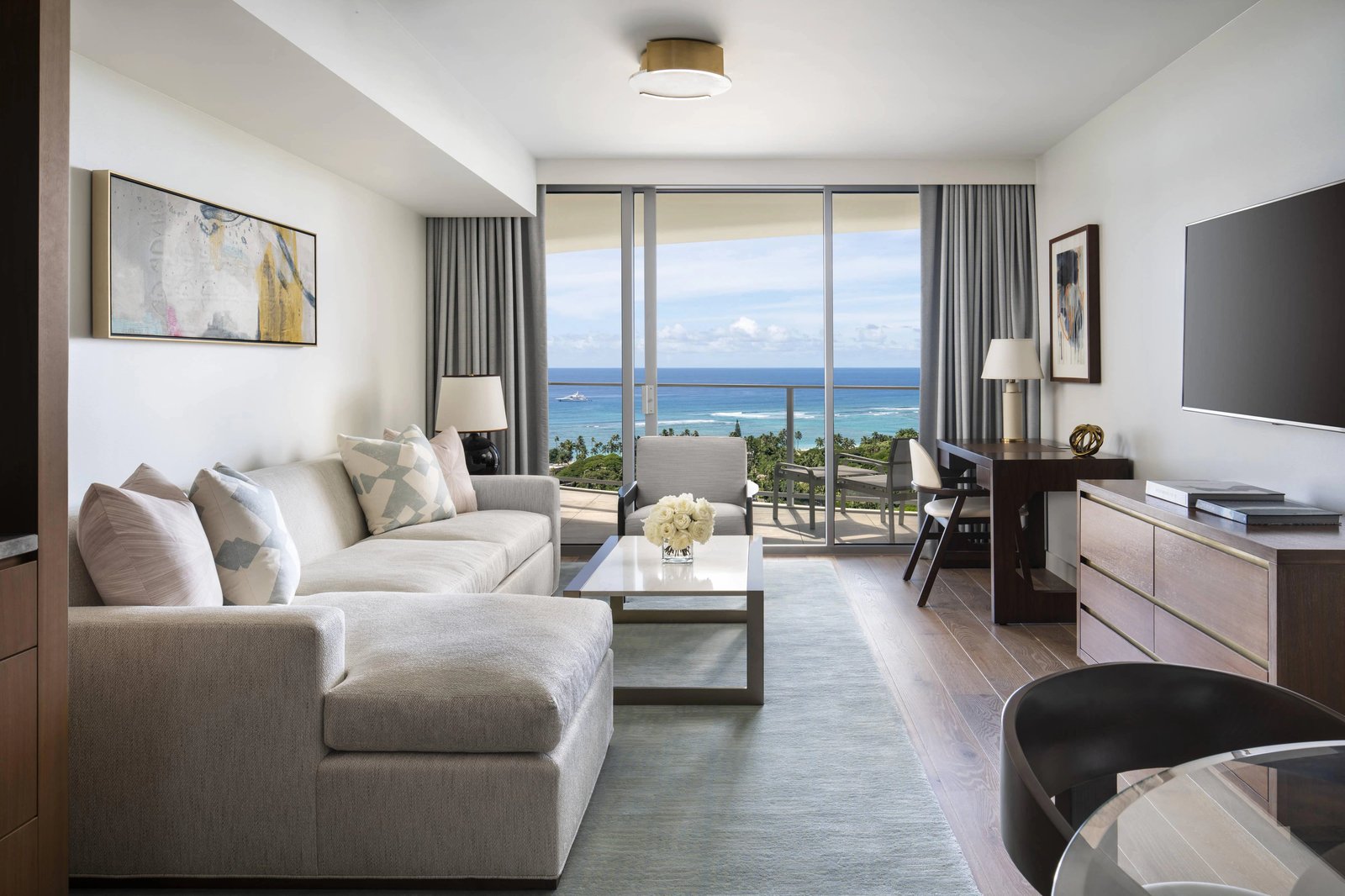 The Ritz-Carlton Residences, Waikiki Beach — rooms