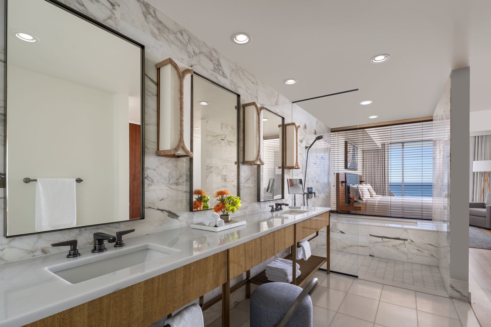 The Ritz-Carlton Residences, Waikiki Beach — rooms