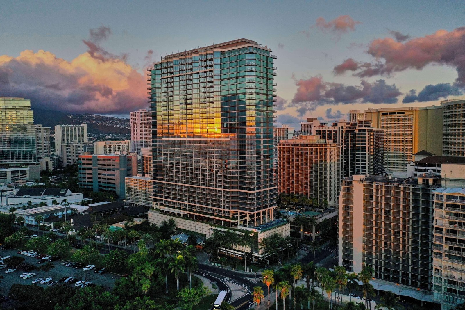 Ka La'i Waikiki Beach, LXR Hotels & Resorts — backstory