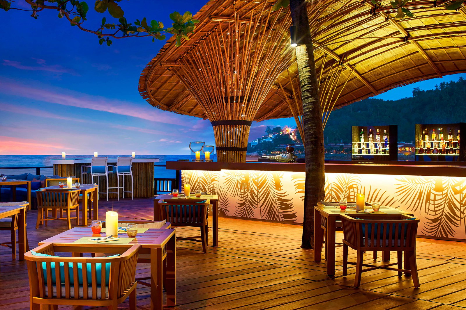 Sheraton Samui Resort, at the table