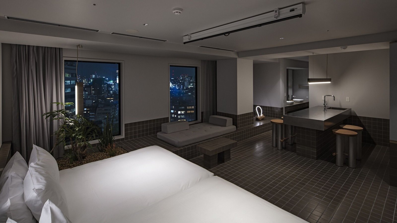 All Day Place Shibuya, rooms