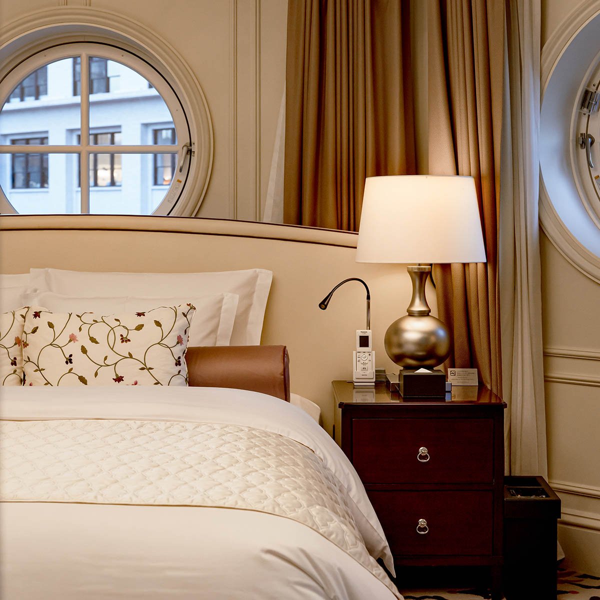 The Tokyo Station Hotel — rooms