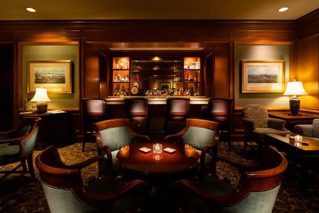 Hotel Chinzanso Tokyo, main bar le marquis
