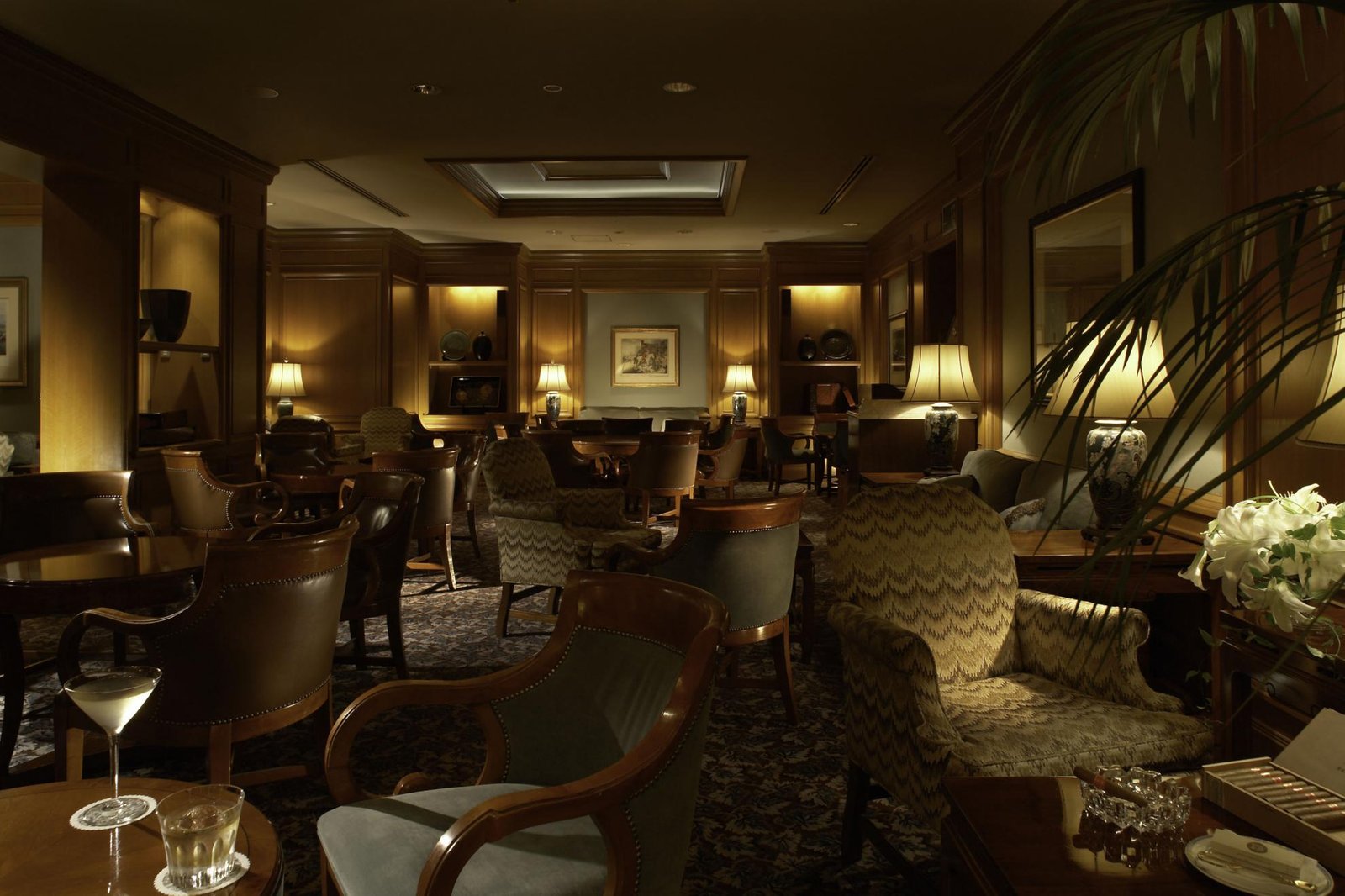 Hotel Chinzanso Tokyo, main bar le marquis