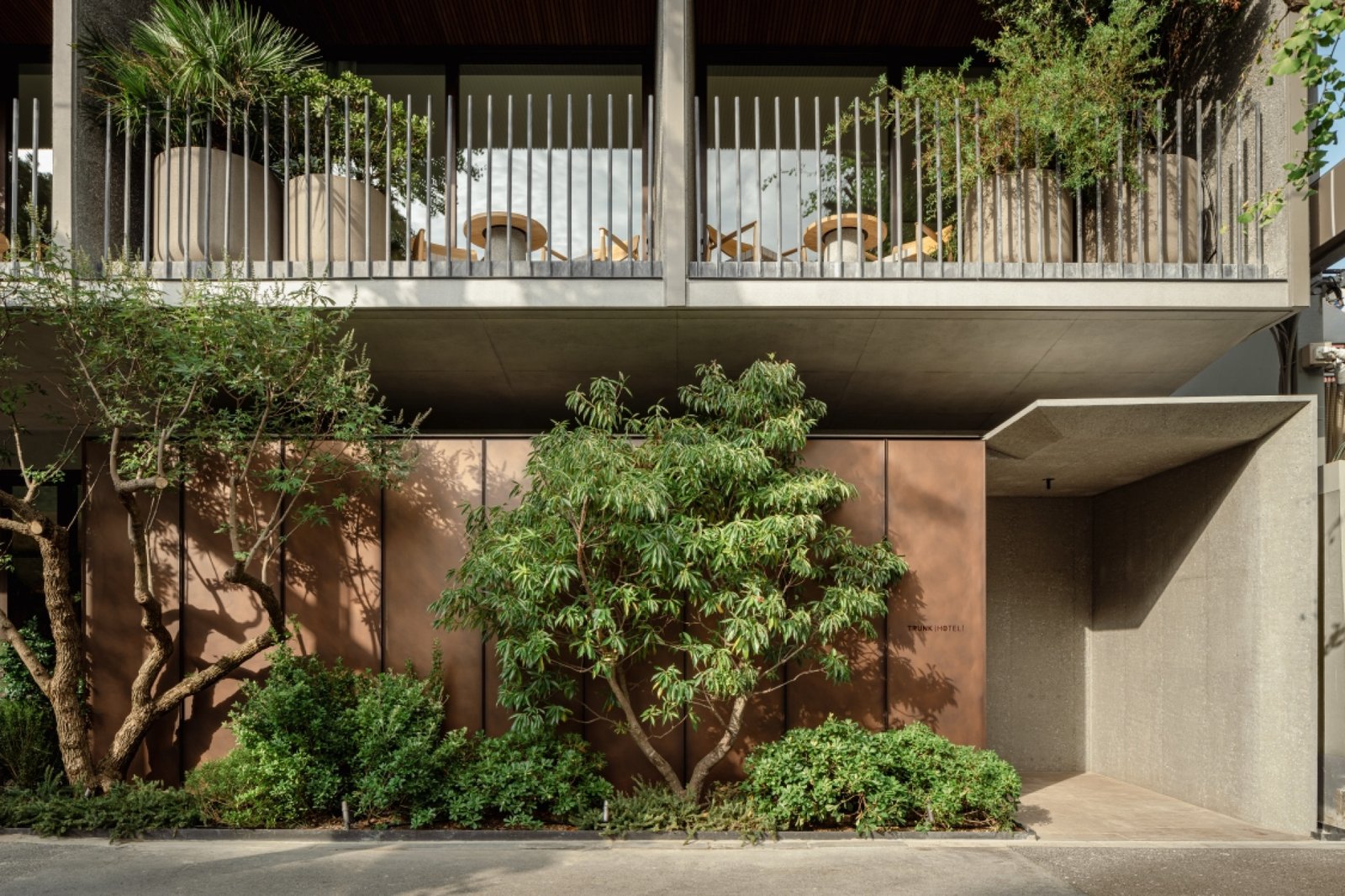 TRUNK(HOTEL) Yoyogi Park — backstory