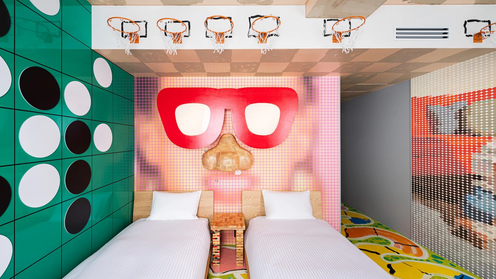 BnA WALL Hotel — rooms