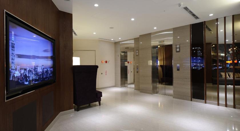 K Hotels Dunnan — vibe
