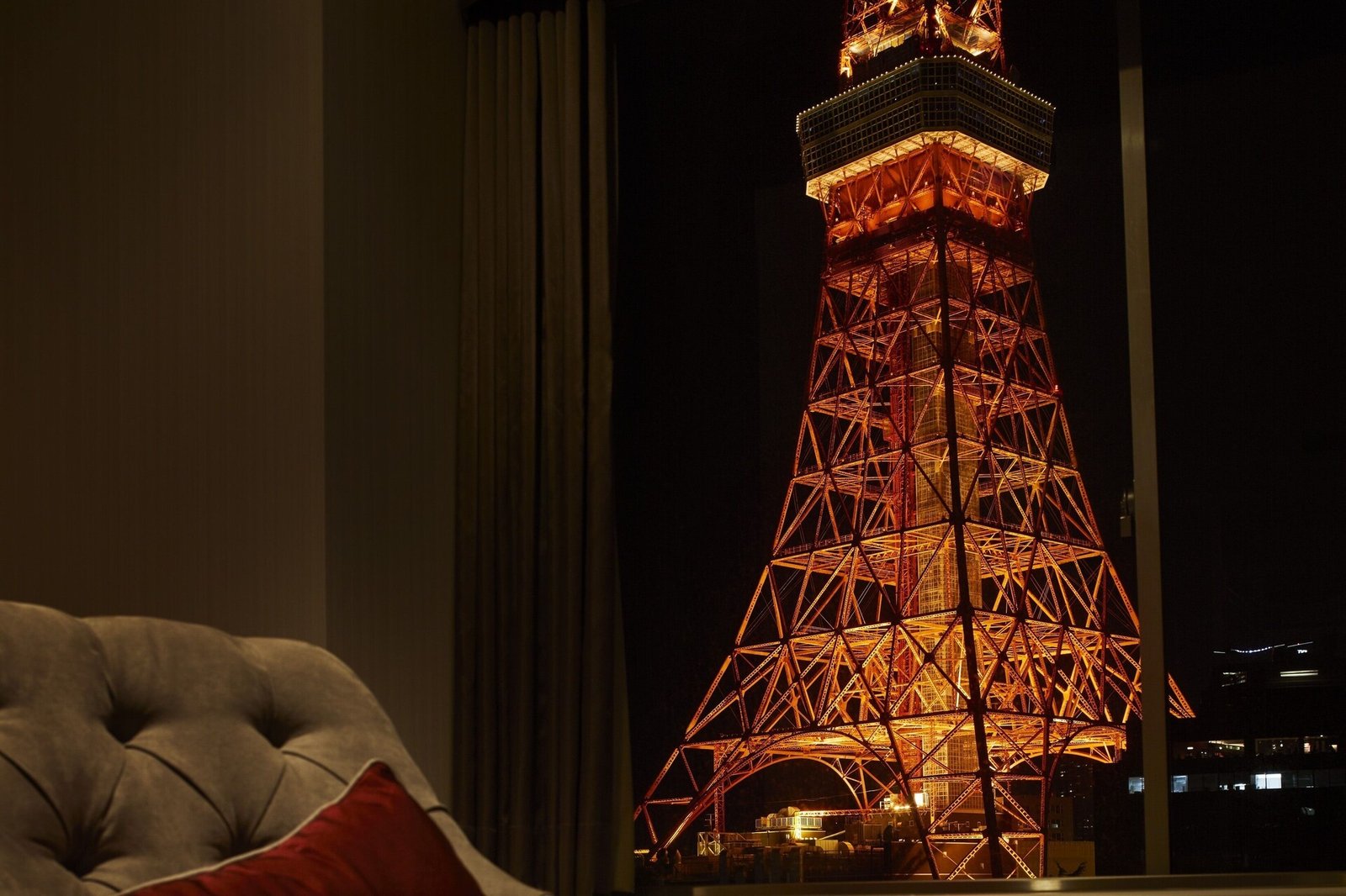 Tokyo Prince Hotel — vibe