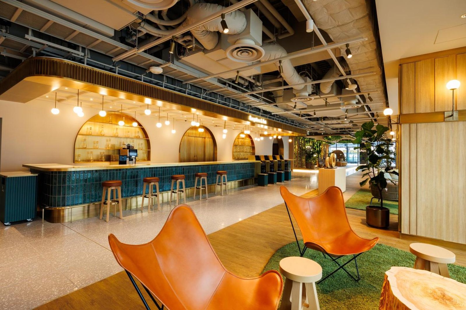 Hotel Metropolitan Oimachi Tracks Tokyo — eat & drink