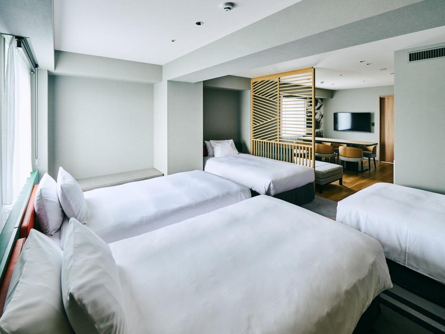 クロススイーツ東京浅草 — rooms