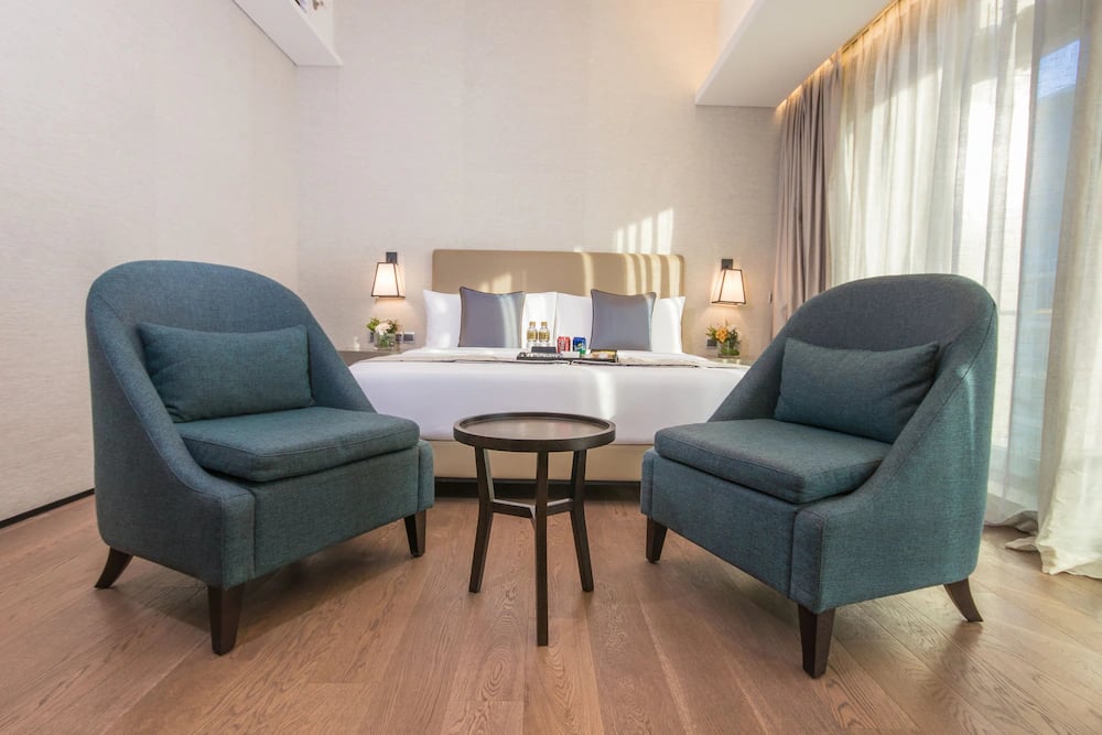 I'm Hotel — rooms